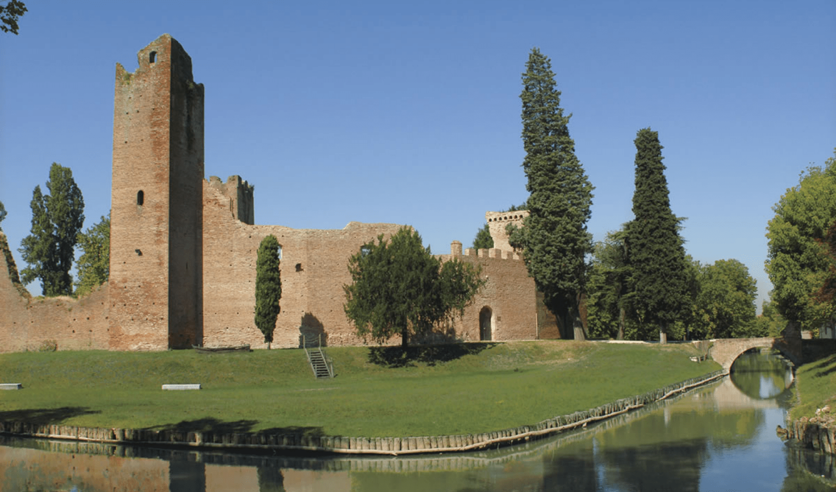 Rocca_Dei_Tempesta_Camminando_Portfolio_Main