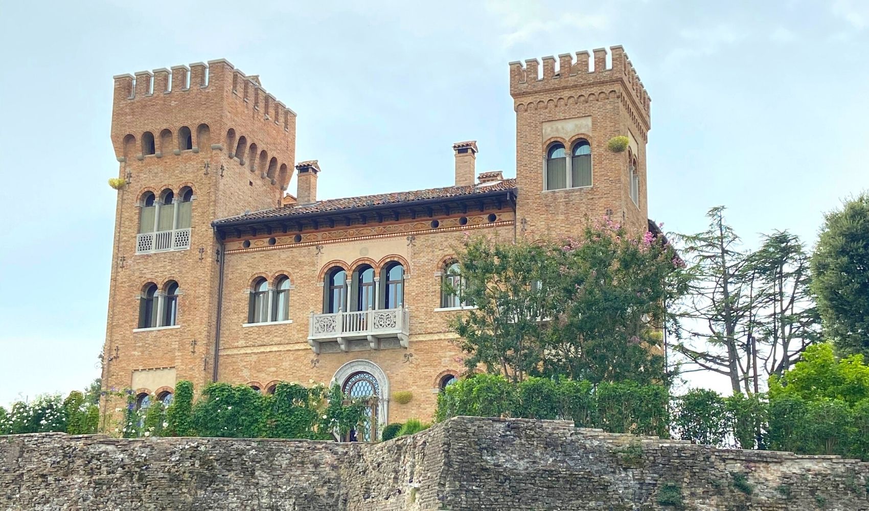 Camminando_Castello_Romano