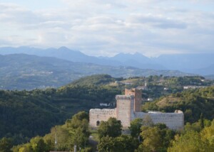 Camminando_Castello_della_Villa